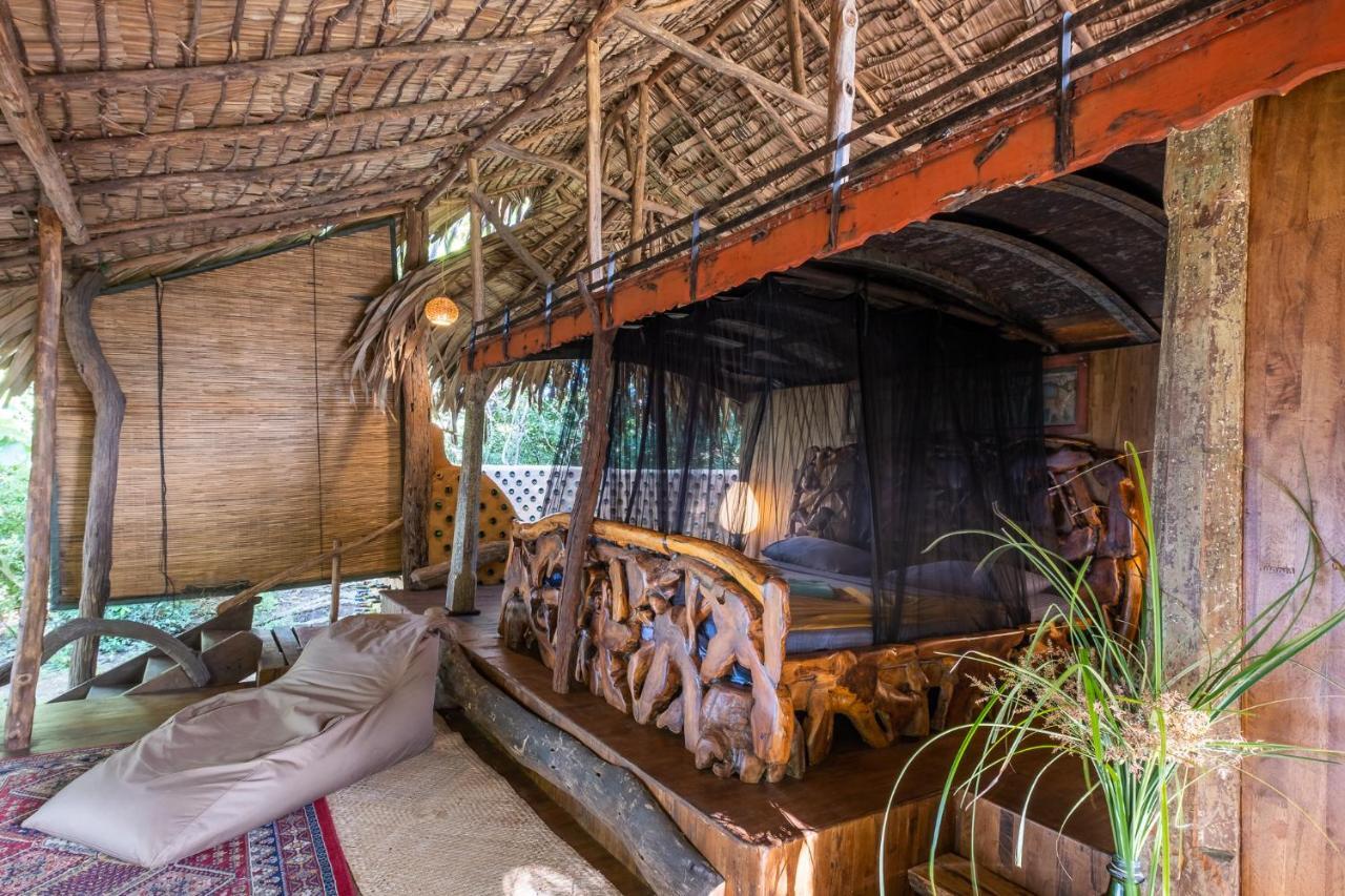Banyan Camp Villa Hambegamuwa Kültér fotó